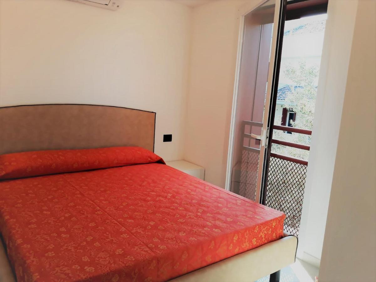 ליגננו סביאדורו Villa Cisa Con Yacuzzi מראה חיצוני תמונה