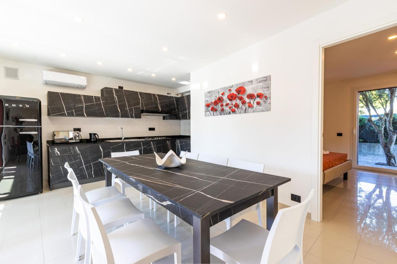 ליגננו סביאדורו Villa Cisa Con Yacuzzi מראה חיצוני תמונה
